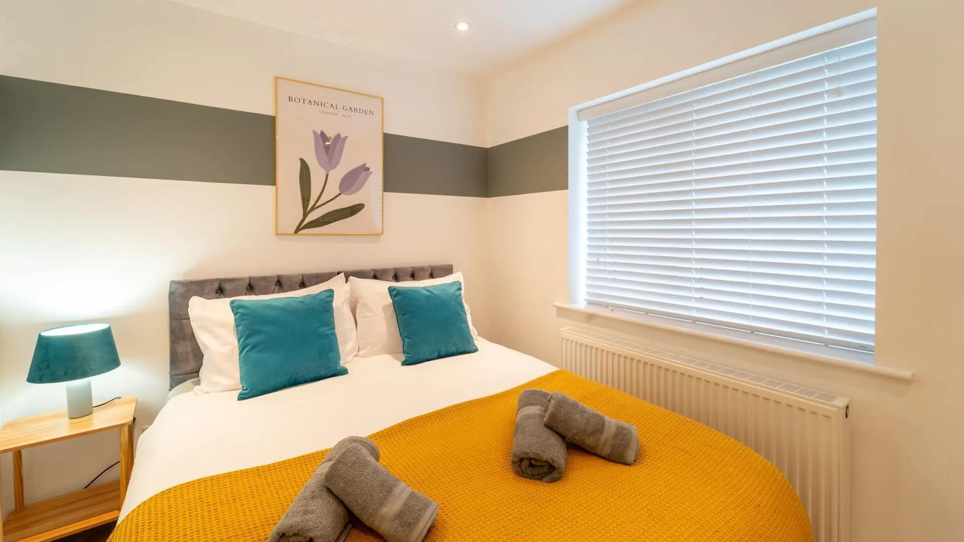 Huge Monthly Savings - Private Parking - Wifi Apartment Gloucester